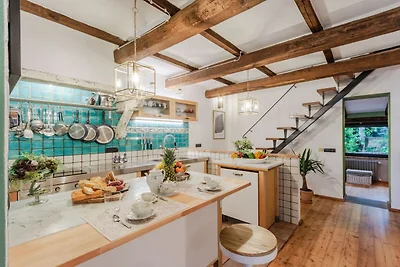 Villa a Pescia con vista sui vigneti