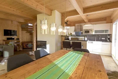 One-bedroom cabin