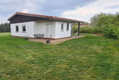 Bungalow in Priepert mit Schwimmbecken