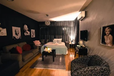Studio Apartment with Balcony