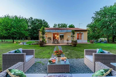 Villa bei Lucca mit privatem Pool