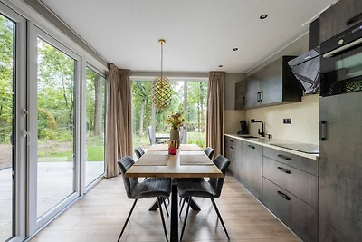 Chalet mit Kamin in der Veluwe