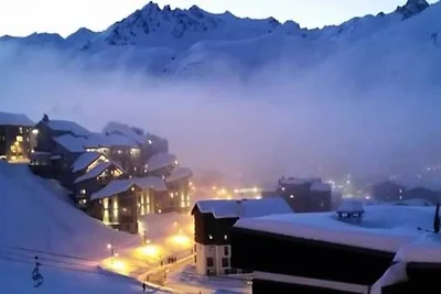 Ruhige und helle Wohnung am Fuße der Pisten.