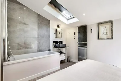 Appartamento a Bordeaux vicino a Place...