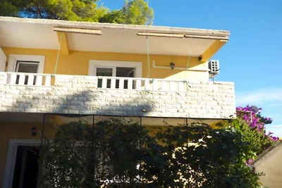 Beachfront Apartments Plaža - Two Bedroom Apa...