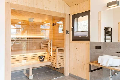 Einladendes Chalet mit Sauna