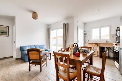 Apartment in Les Sables in der Nähe des Stran...