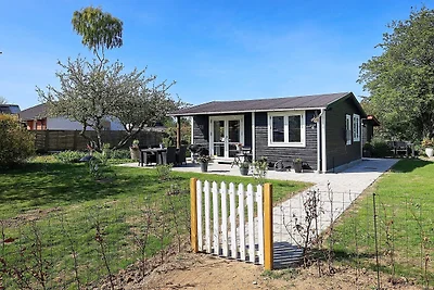 4 Personen Ferienhaus in Faxe Ladeplads-By...