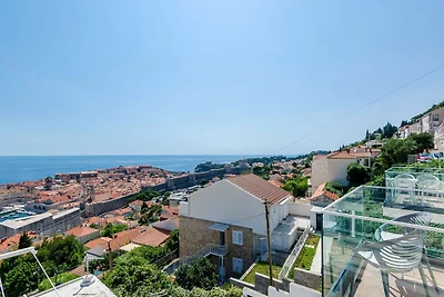 Apartments Isabora - Comfort Three-Bedroom Ap...