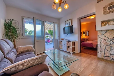 MY DALMATIA - Sea view Villa Danica