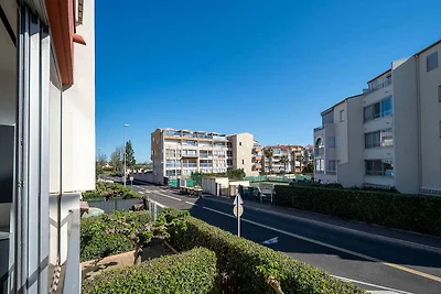Zonnig appartement in Agde met gedeeld...