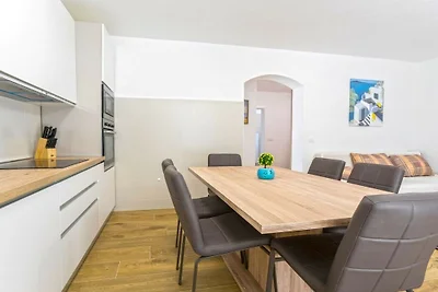 Wohnung in Privlaka mit Schwimmbecken