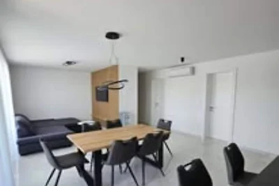 Lux Holiday Home Slatki - Studio Apartment wi...