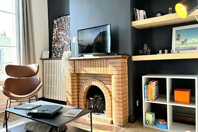 Helle Aussicht auf das Museum La Petite Ecole