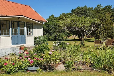 4 Sterne Ferienhaus in Fågelmara