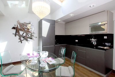 Luxuriöses Loft mit privatem Aufzug in der be...