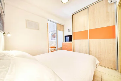 Apartments Gracin - One Bedroom Apartment wit...