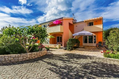 Wohnung in Nin nahe Strand und Pool