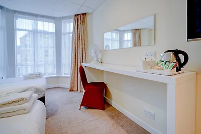 Deluxe Quad Room