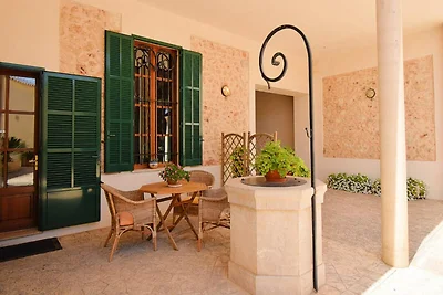 Villa in Llubá in der Nähe des Strandes Playa...