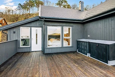 8 Personen Ferienhaus in lyngdal-By Traum