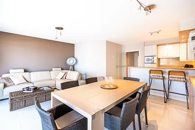 Schöne Wohnung am Strand in Koksijde