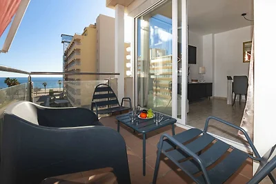 Appartement in Roses vlakbij het zandstrand
