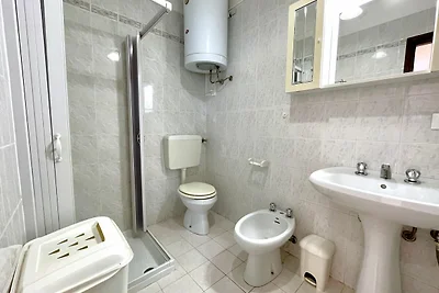 Appartement in Caorle bij Strand en Zwembad