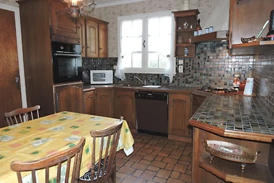 Grande casa vacanze con giardino in Bretagna
