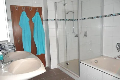 Ferienwohnung mit 2 Schlafzimmer