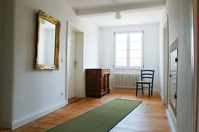The yellow holiday home