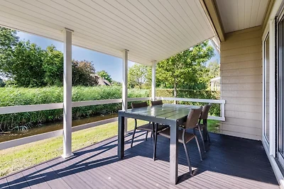 Gezellig chalet met sloep in Giethoorn
