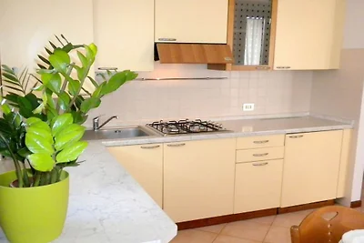 Appartamento con piscina, 600m dal lago
