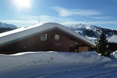 Ferienwohnung in Beaufortain mit Bergblick
