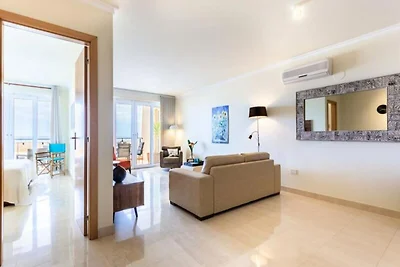 Wohnung in Lagos mit Dachpoolblick