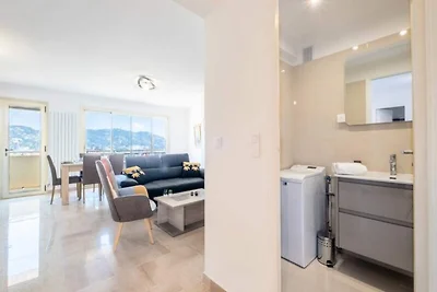 Apartment in Cannes mit Terrasse und Blick au...