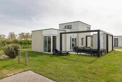 Moderne Lodge in Strandnהhe