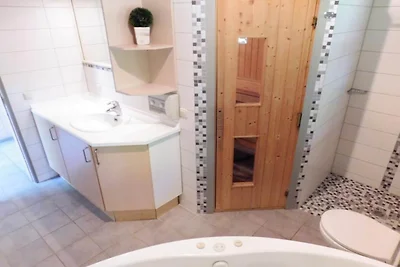 Vakantiehuis met sauna op vakantiepark Mirow