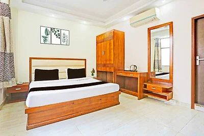 Super Hotel O Gurgaon Old Town