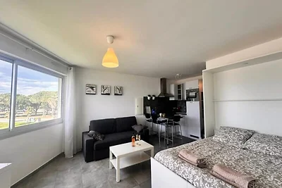 Apartment in Grau-du-Roi mit Meerblick