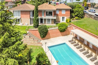 Villa a Banyoles con Piscina e Palestra