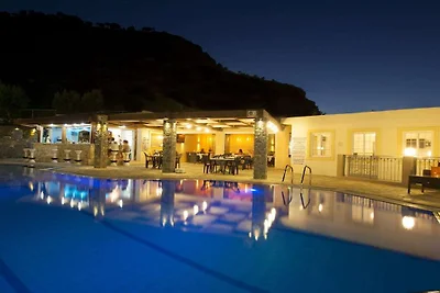 Gateway to Nature + Pool