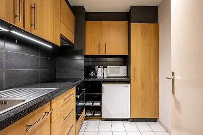 Apartamento con vistas al mar y terraza...