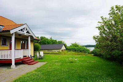 8 Personen Ferienhaus in ADELSÖ