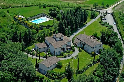 Wohnung in der Toskana mit Pool & Golf