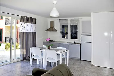 Res. Marea Resort, Santa-Lucia-di-Moriani, Ap...