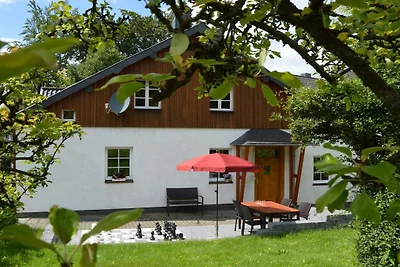Dom wakacyjny w Monschau z basenem