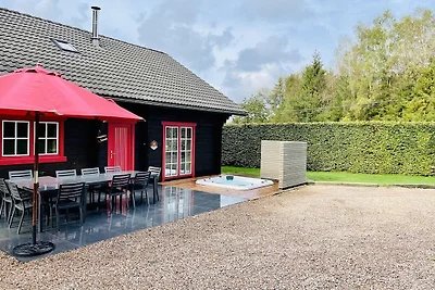Charmante chalet in Waimes met sauna en...