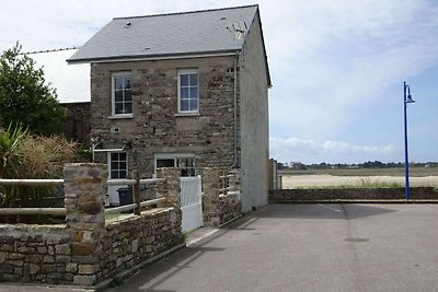 Ferienhaus mit Meerblick in Portbail