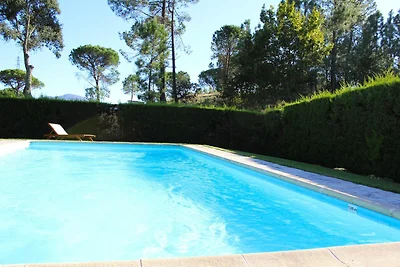 Grazioso cottage a Santa Comba con piscina